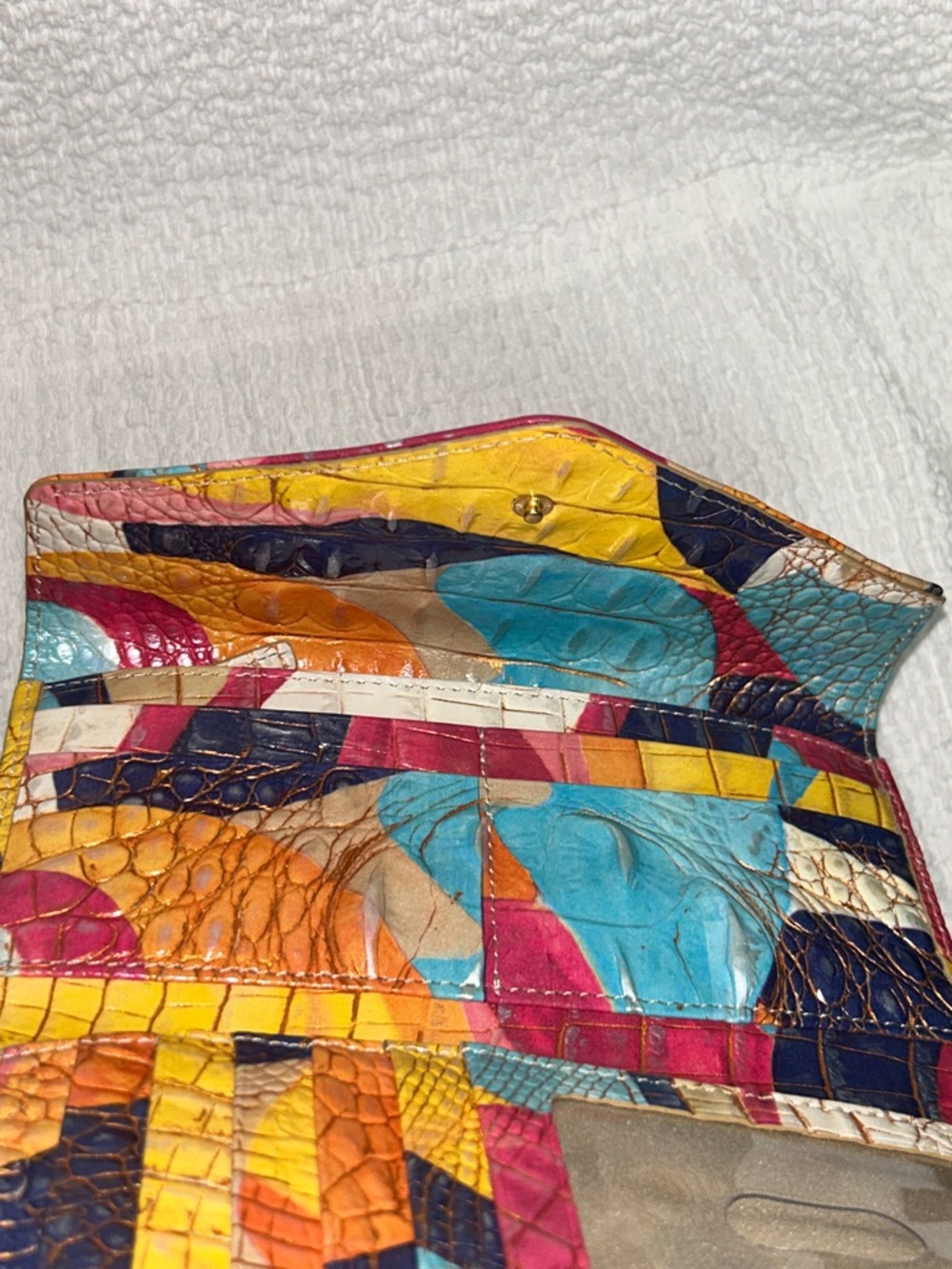 Gorgeous Brahmin Wallet - Picture 5 of 11